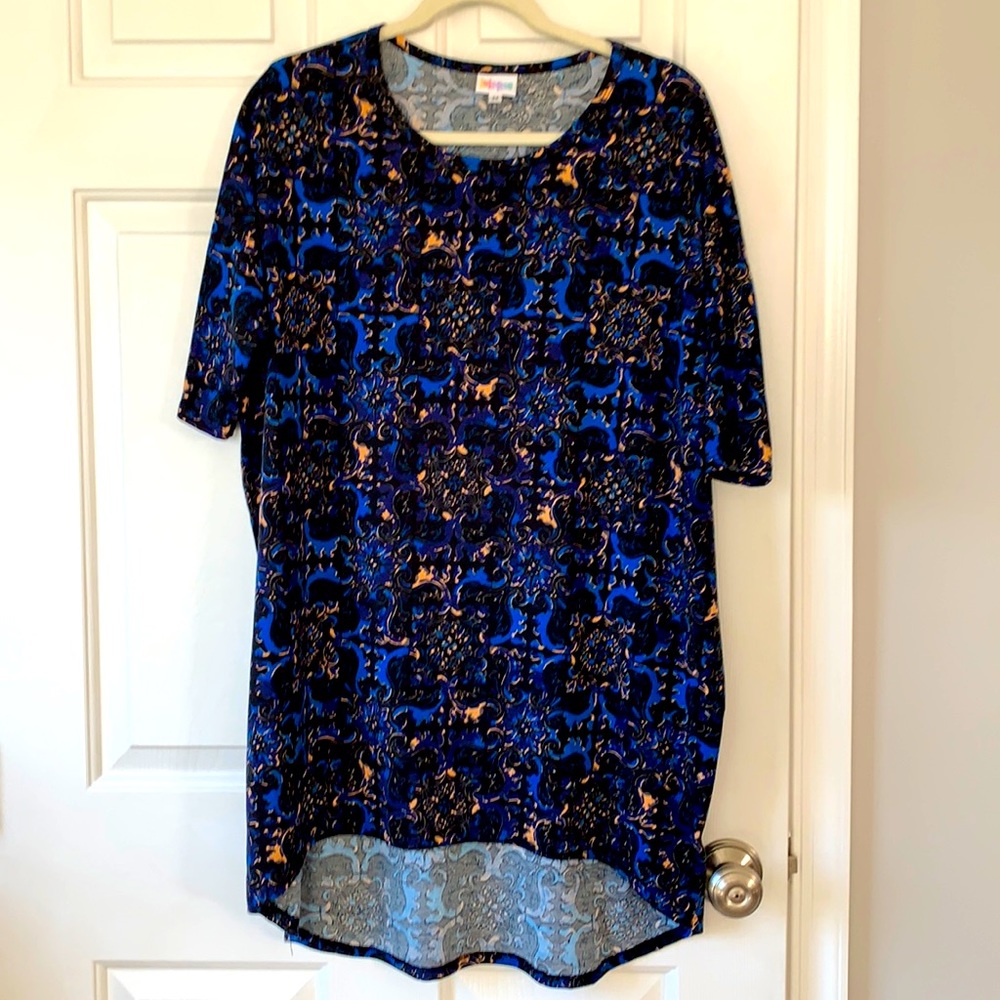 Lularoe Tunic Size M